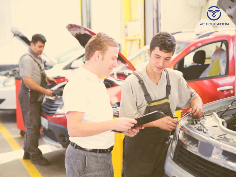 Quản Đốc Xưởng Ô Tô Vai trò và cơ hội việc làm