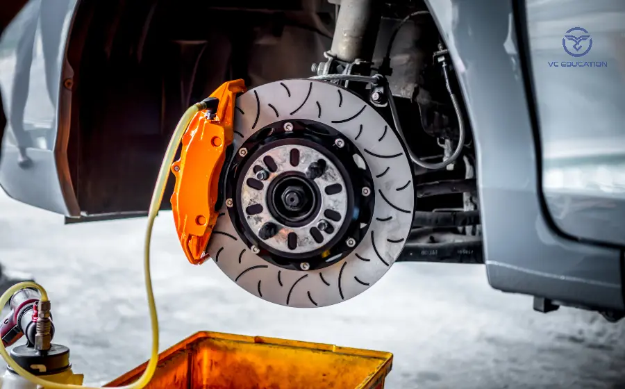 Tổng hợp mã lỗi OBD khi má phanh ô tô hỏng