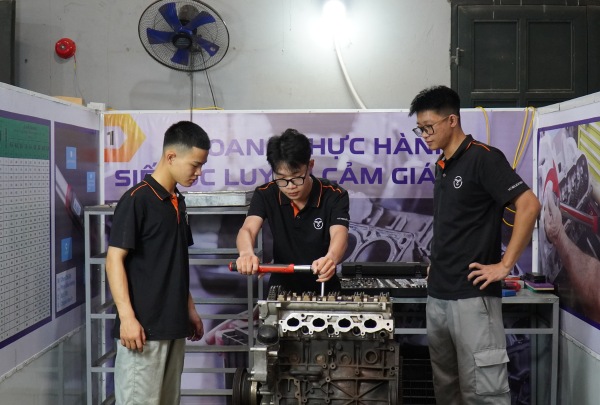 THÔNG TIN CHI TIẾT KHÓA HỌC