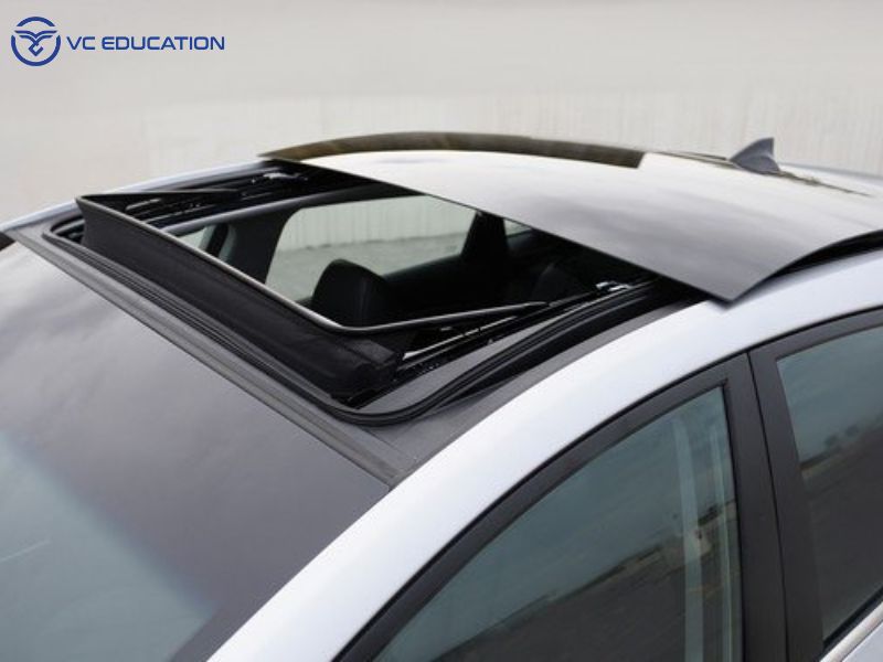 Các Loại Sunroof Phổ Biến Trên Thị Trường Hiện Nay