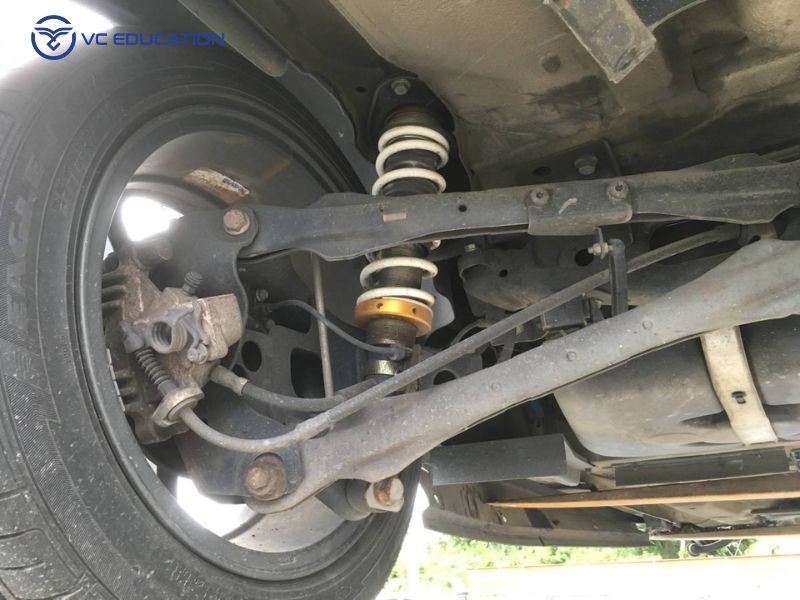 Hệ thống treo khí nén là gì? Các lỗi thường gặp của hệ thống