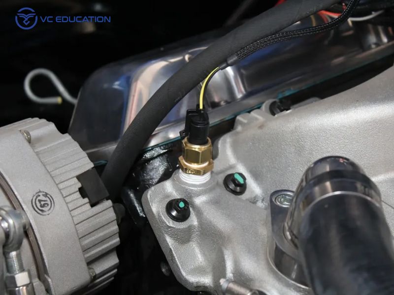 Cảm biến nhiệt độ nước làm mát là gì? Cấu tạo, nguyên lý