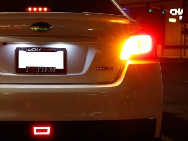 Đèn Hazard Là Gì và Cơ Chế Hoạt Động Của Nó?