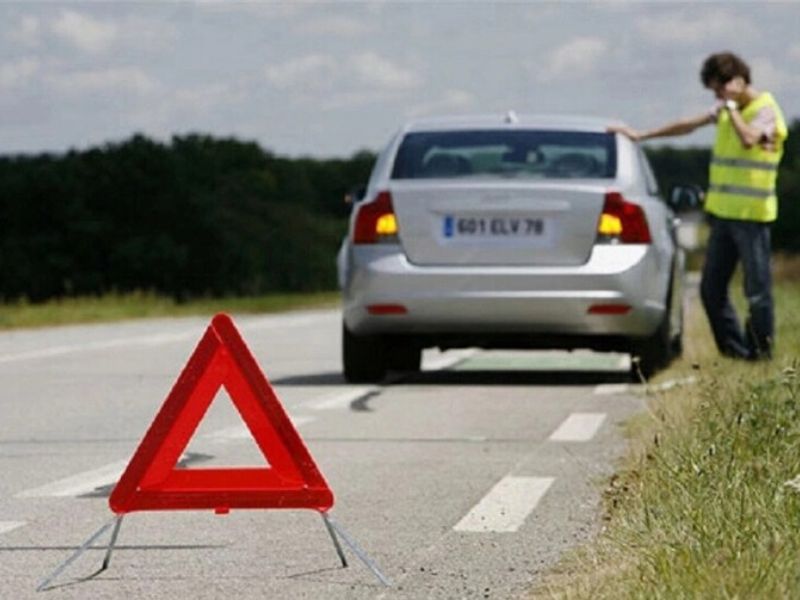 Khi Nào Nên Và Không Nên Sử Dụng Đèn Hazard?