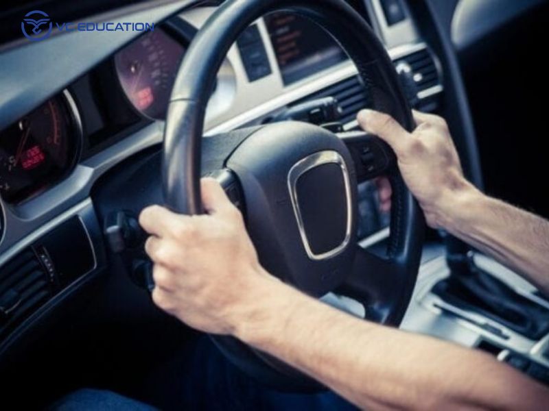 Nguyên nhân, cách khắc phục xe ô tô bị rung khi mới nổ máy