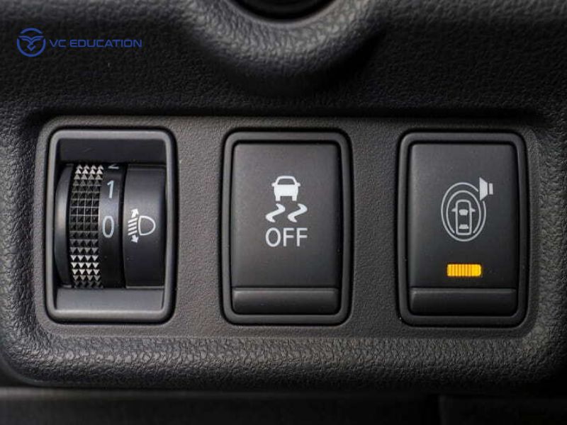 TCS là gì? Phân biệt các hệ thống an toàn TCS, ABS và ESP