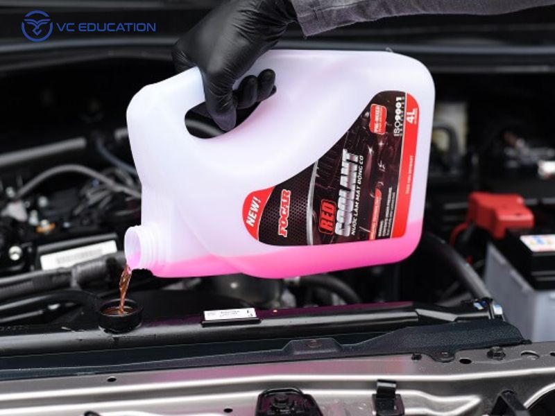 Nhiệt độ nước làm mát ô tô bao nhiêu là lý tưởng?