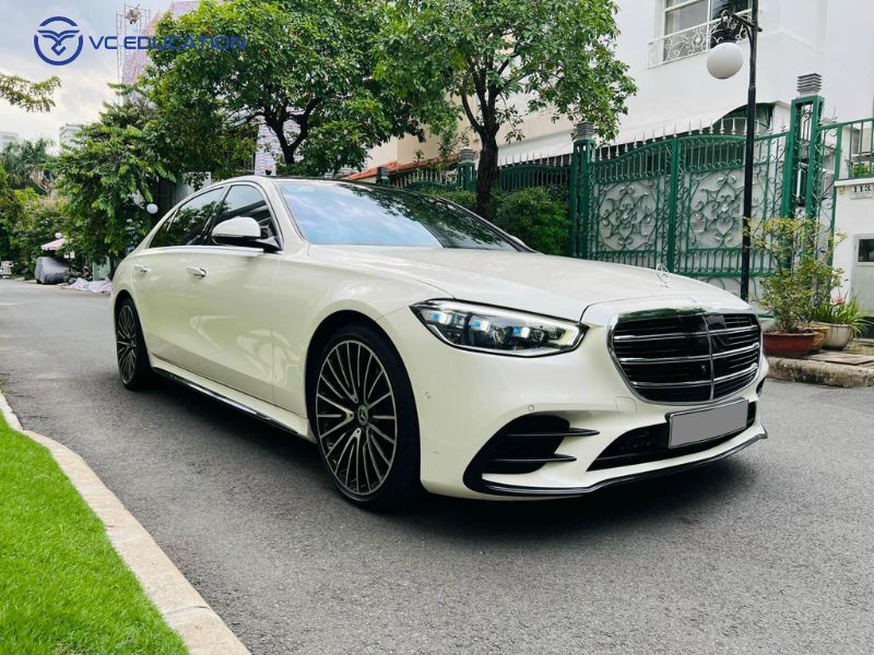 Xe Full Option là gì? Lợi ích và hạn chế khi chọn xe