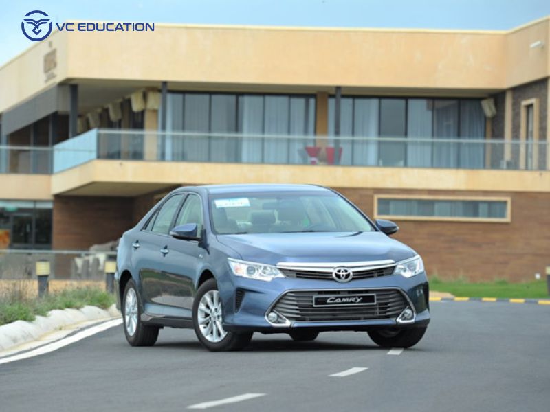 Sedan là gì? Ưu nhược điểm và các phân khúc xe Sedan phổ biến