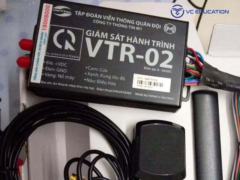 Hộp đen ô tô là gì? Và hộp đen ô tô nằm ở đâu trong ô tô?