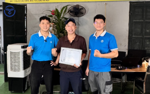 Anh Khanh: Chủ xưởng xe tải học điện ô tô tại VCE