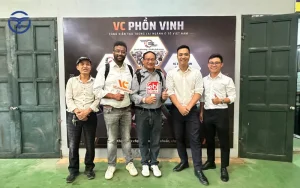 Đại diện hai bên trong buổi đón tiếp Febi